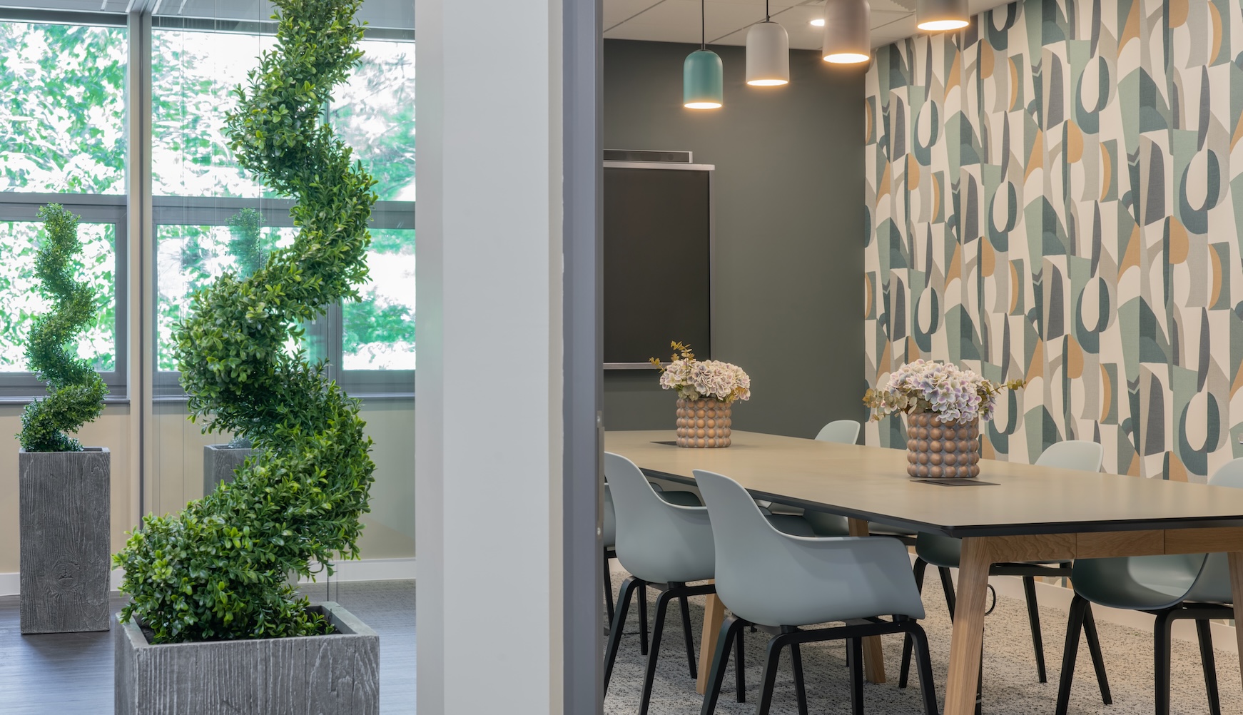 Communal workspace at Lancaster Court serviced offices in Fareham by Arena Offices