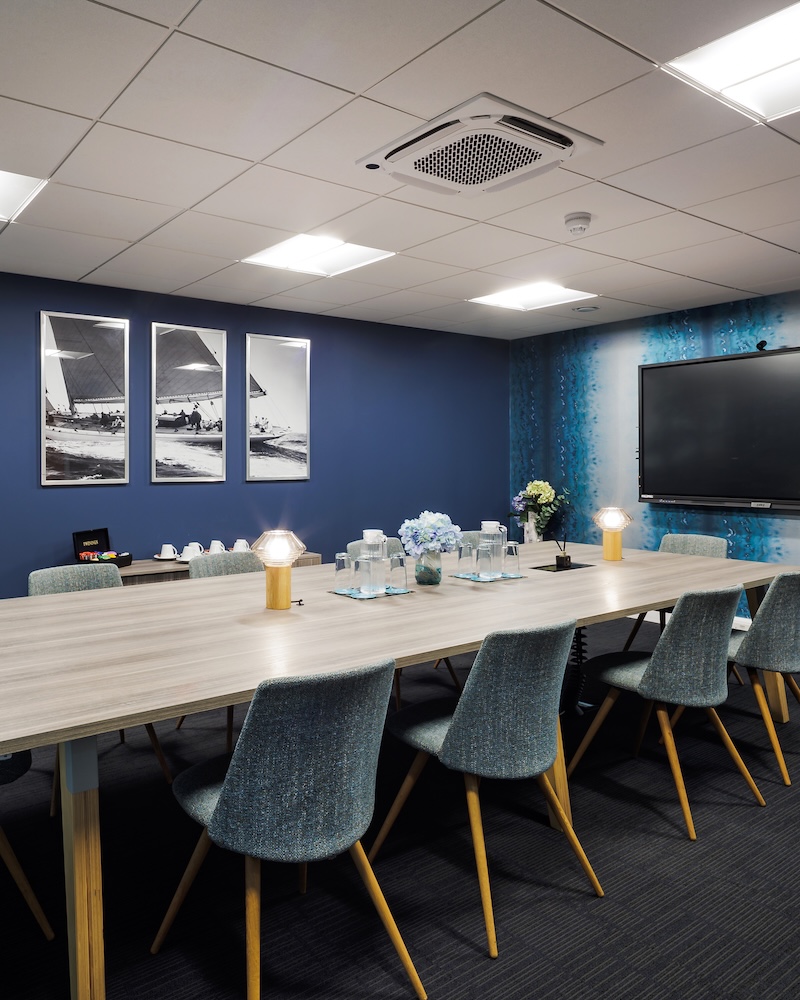 Meeting room at Nimrod Way serviced offices in Ferndown by Arena Offices
