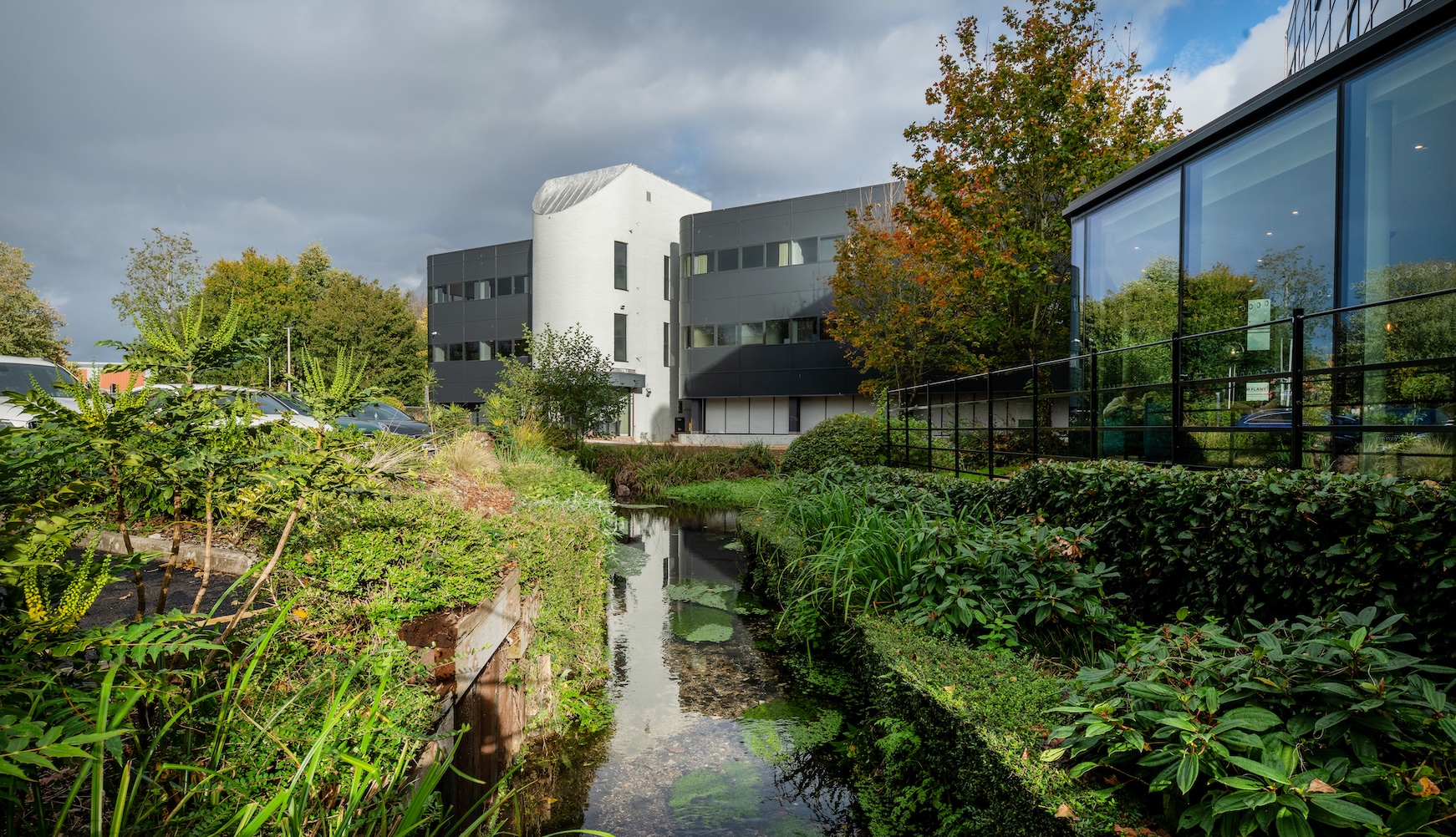 Exterior front of Langstone Gate serviced offices in Havant by Arena Offices