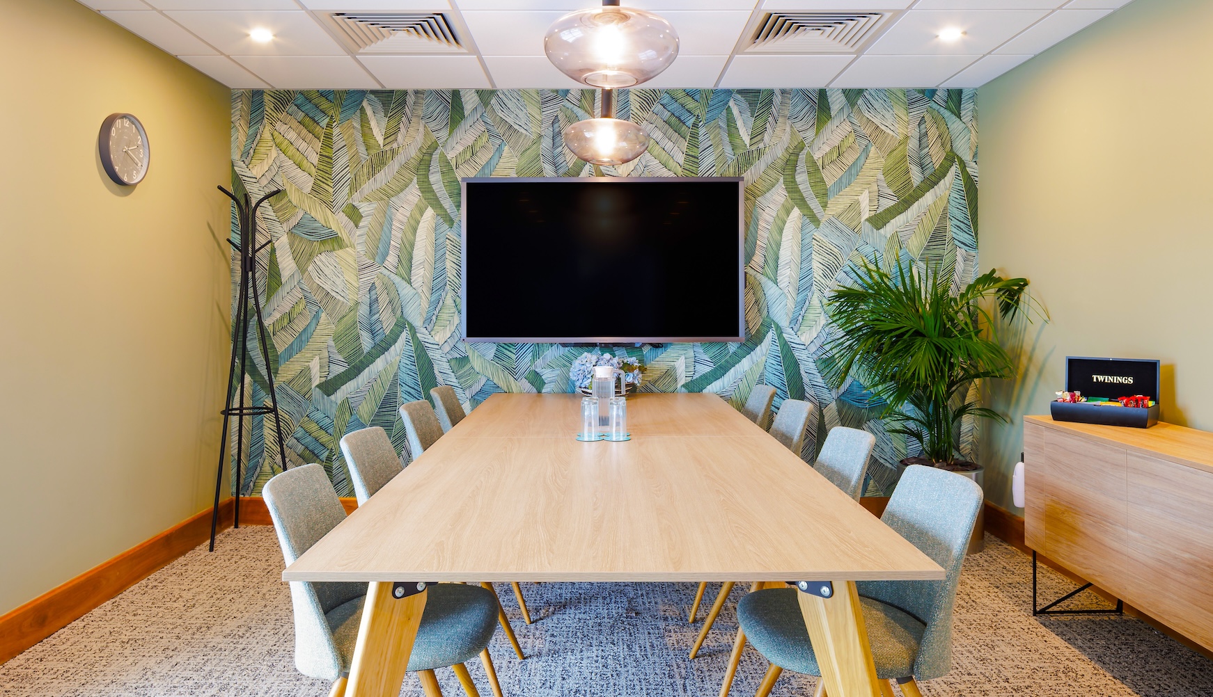 Meeting room at Holyrood serviced offices in Poole by Arena Offices
