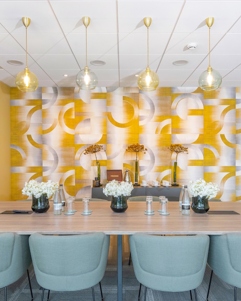 Meeting room at Berkshire Place serviced offices in Reading by Arena Offices