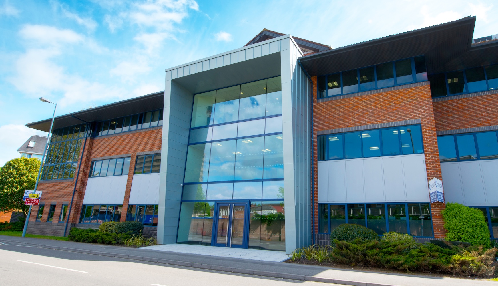Exterior front of Threefield House serviced offices in Southampton by Arena Offices